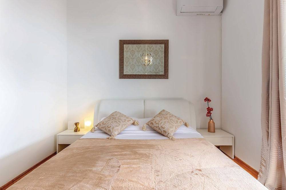 Apartamento entero, Apartamento de 2 habitaciones que admite mascotas. in Selce, Condado de Primorje-Gorski Kotar