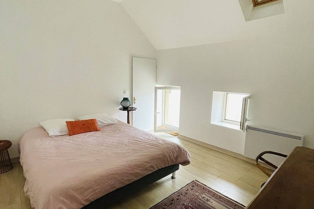 Belle maison savoyarde proche lac d'Aiguebelette in Gerbaix, Région de Chambéry