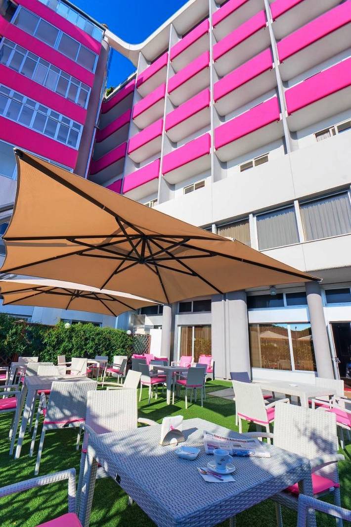 Hôtel pour 2 personnes, avec balcon et vue