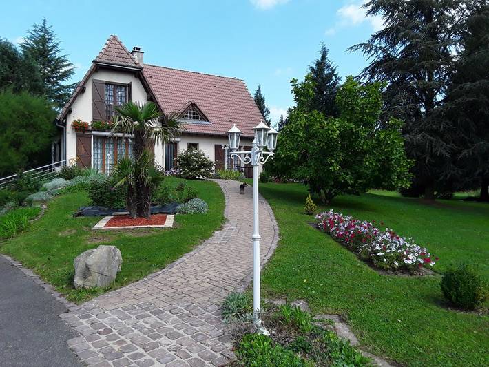 Gîte pour 5 personnes, avec jardin