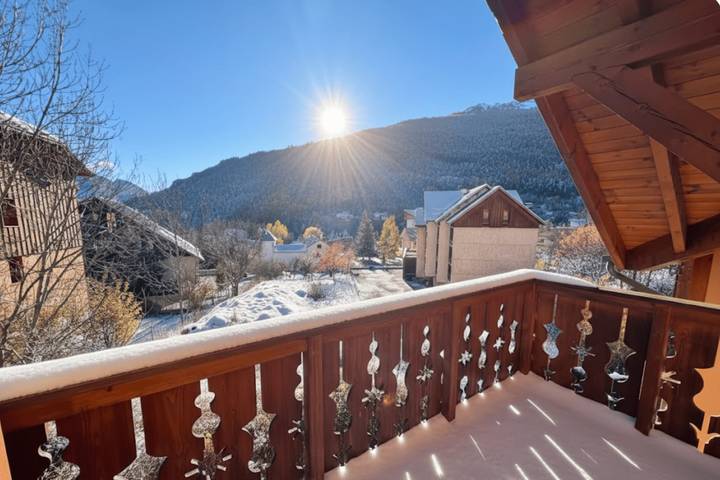 Chalet pour 8 personnes, avec balcon, adapté aux familles dans Serre Chevalier