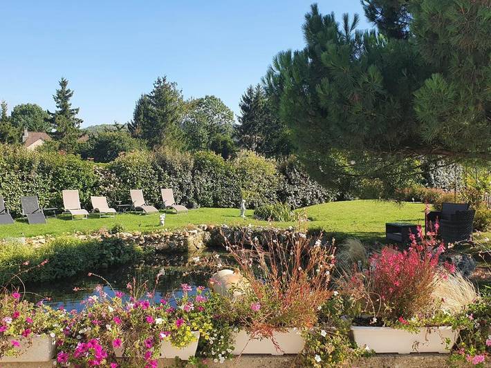 Location de vacances pour 2 personnes, avec vue et jardin à Vinay