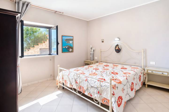 Ferienwohnung für 5 Personen, mit Balkon und Garten an der Adriatisches Meer