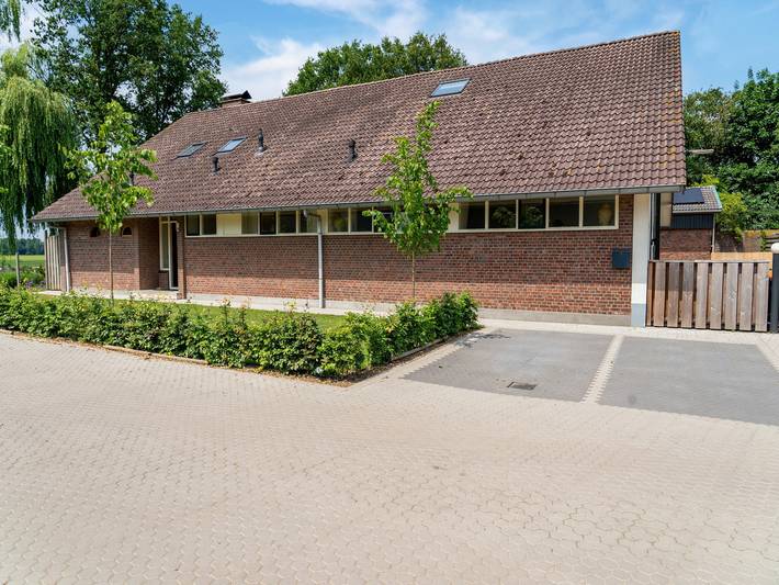 Bauernhof für 16 Personen, mit Terrasse und Whirlpool am Niederrhein