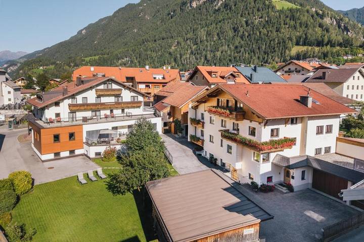 Maison d’hôte pour 2 personnes, avec Balcon et Terrasse ainsi que Jardin et Sauna à Pfunds