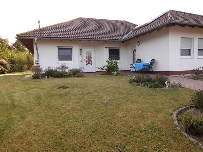 Ferienwohnung für 2 Personen, mit Terrasse und Garten in Diemelsee - 2