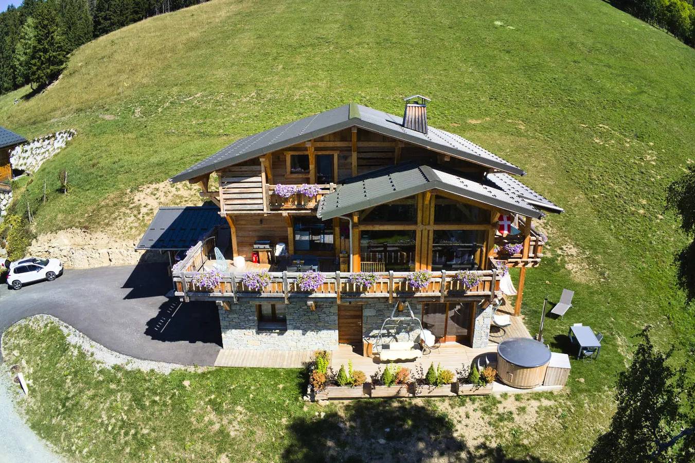 Appartement entier, Charme et confort face aux montagnes, au pied des pistes in Notre-Dame-de-Bellecombe, Région d'Albertville