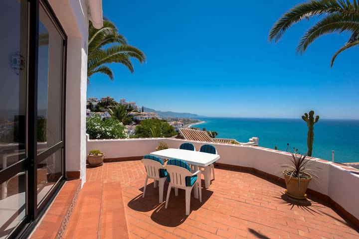 Entire apartment, Ladera Panorama  22 -  Eurosur in Urbanización Ladera del Mar, Nerja