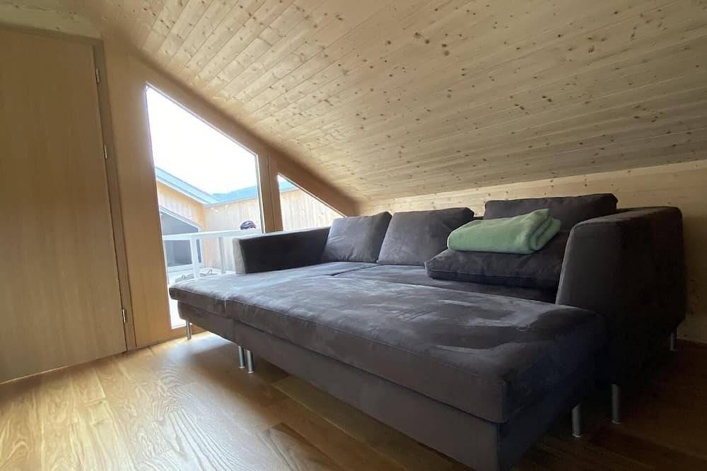 Ganze Wohnung, Neue Ferienwohnung in Schwarzenberg mit Garten und Grill in Schwarzenberg, Bodensee-Vorarlberg