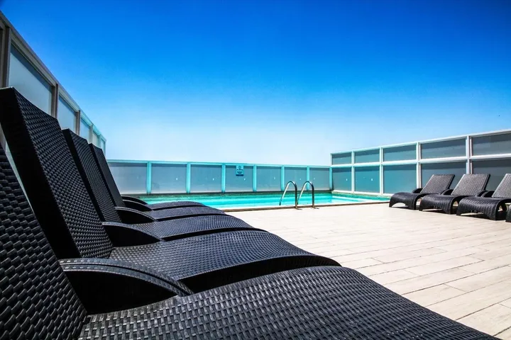 Aparthotel para 2 pessoas, com vista e varanda e ainda piscina, com animais de estimação - 1