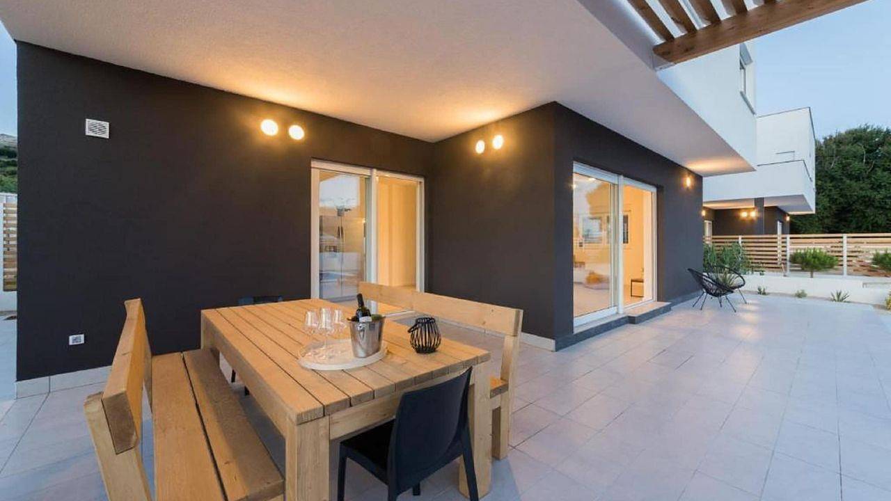 Villa für 10 Personen (200 m²) in Pag in Pag Stadt, Pag