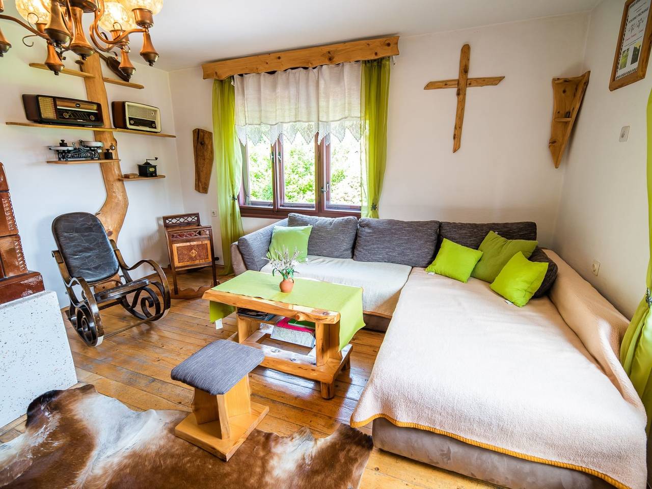 Bloomfield Retreat Country House with Sauna - Three Bedroom Country House in Karawanken und Bachergebirge, Untersteiermark