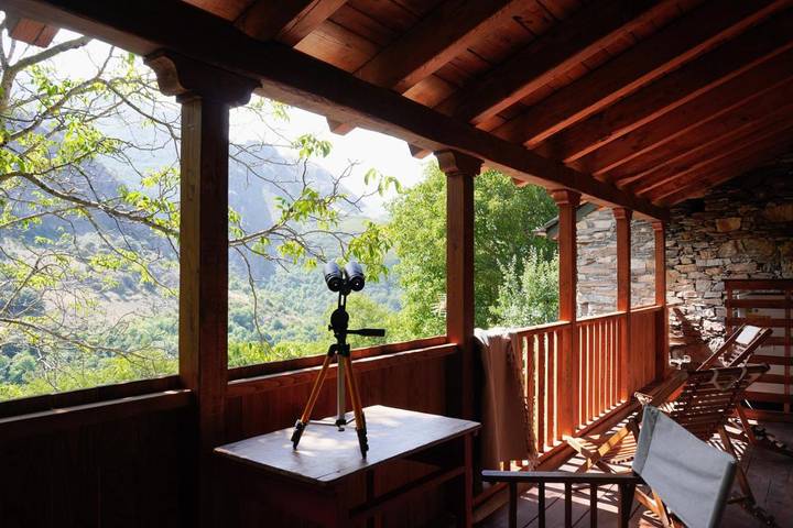 Casa rural para 7 personas, con terraza y vistas, Se admiten mascotas en El Bierzo - 2
