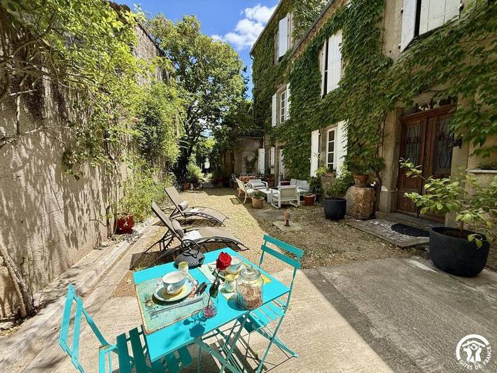 Location de vacances pour 2 personnes, avec Terrasse et Jardin à Douzens - 4