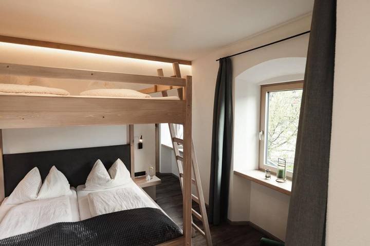 Gîte pour 4 personnes, avec Terrasse ainsi que Jardin et Vue à Strass im Zillertal - 3
