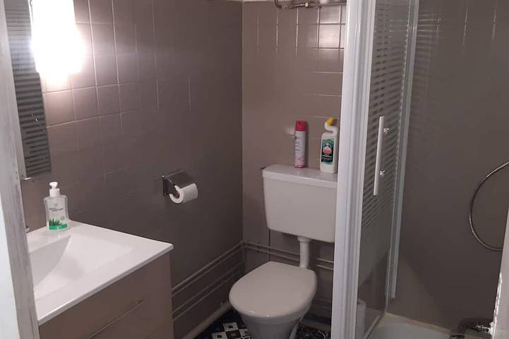 Entire apartment, A Louer Studio aux Pieds des Pistes aux Monts D'olmes, 4/5 Personnes in Les Monts d'Olmes, Montferrier