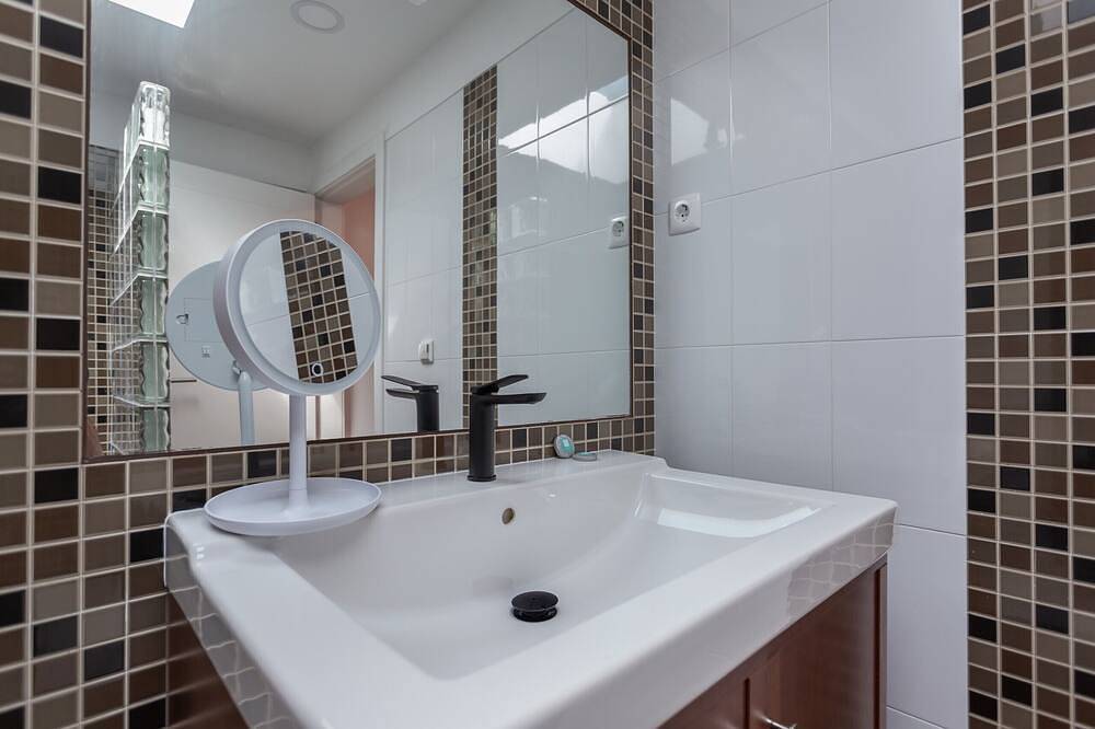 Beguest Penedo Escape Sea Suite 1 in Colares, Costa de Lisboa