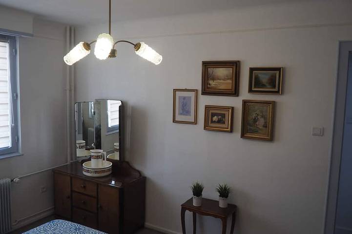 Entire apartment, Bel Appartement 4 Pièces Entièrement Rénové in Strasbourg, Strasbourg region
