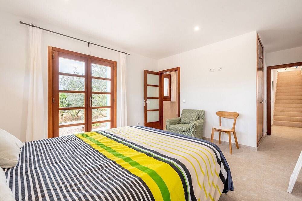 Villa with fenced pool and near the sea, Inca, Mallorca in Inca, Majorca Center