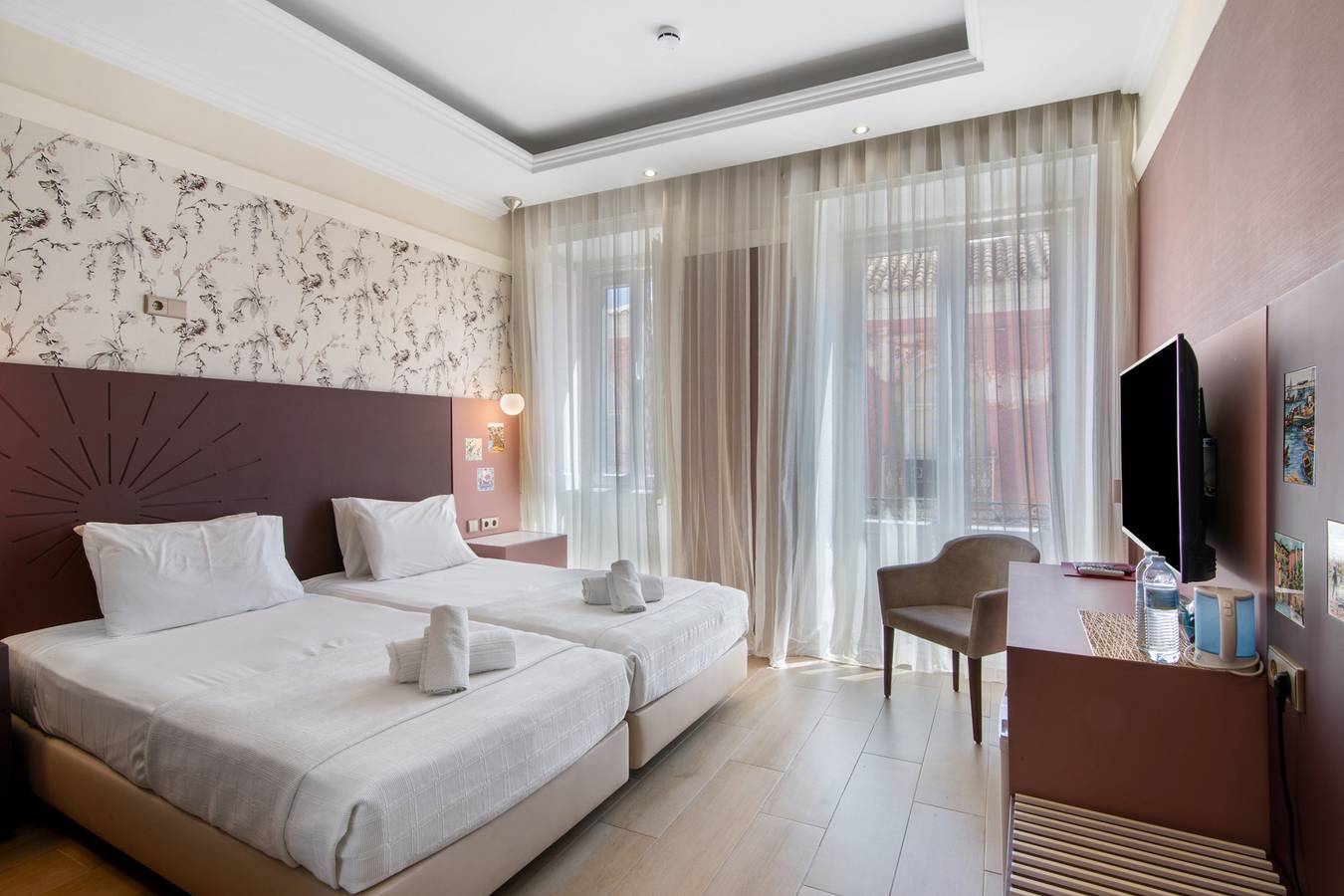 Zimmer 'Quarto Twin Comfort Plus 101' mit gemeinsamer Terrasse, Wlan und Klimaanlage in São Pedro, Faro