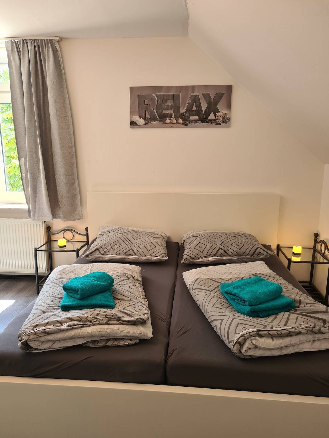 Ganze Ferienwohnung, Ferienwohnung Ruhrperle für 1 bis max. 9 Erwachsene in Marl, Kreis Recklinghausen