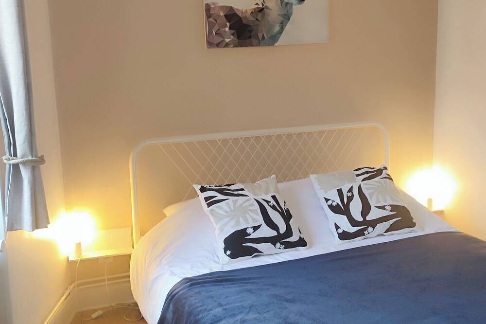 Appartement entier, Strasbourg : Deux Chambres & Garage in Strasbourg, Région de Strasbourg