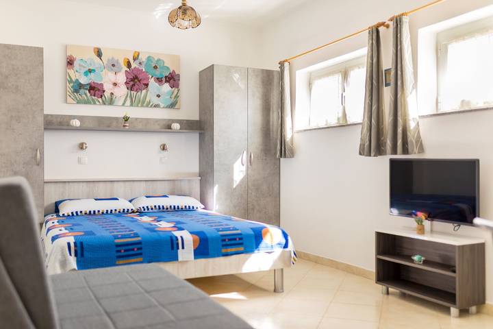 Ganze Wohnung, Ferienwohnung Belavic - 5 in Njivice, Krk