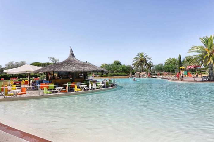 Camping für 3 Personen, mit Garten und Pool sowie Whirlpool in Italienische Riviera - 2