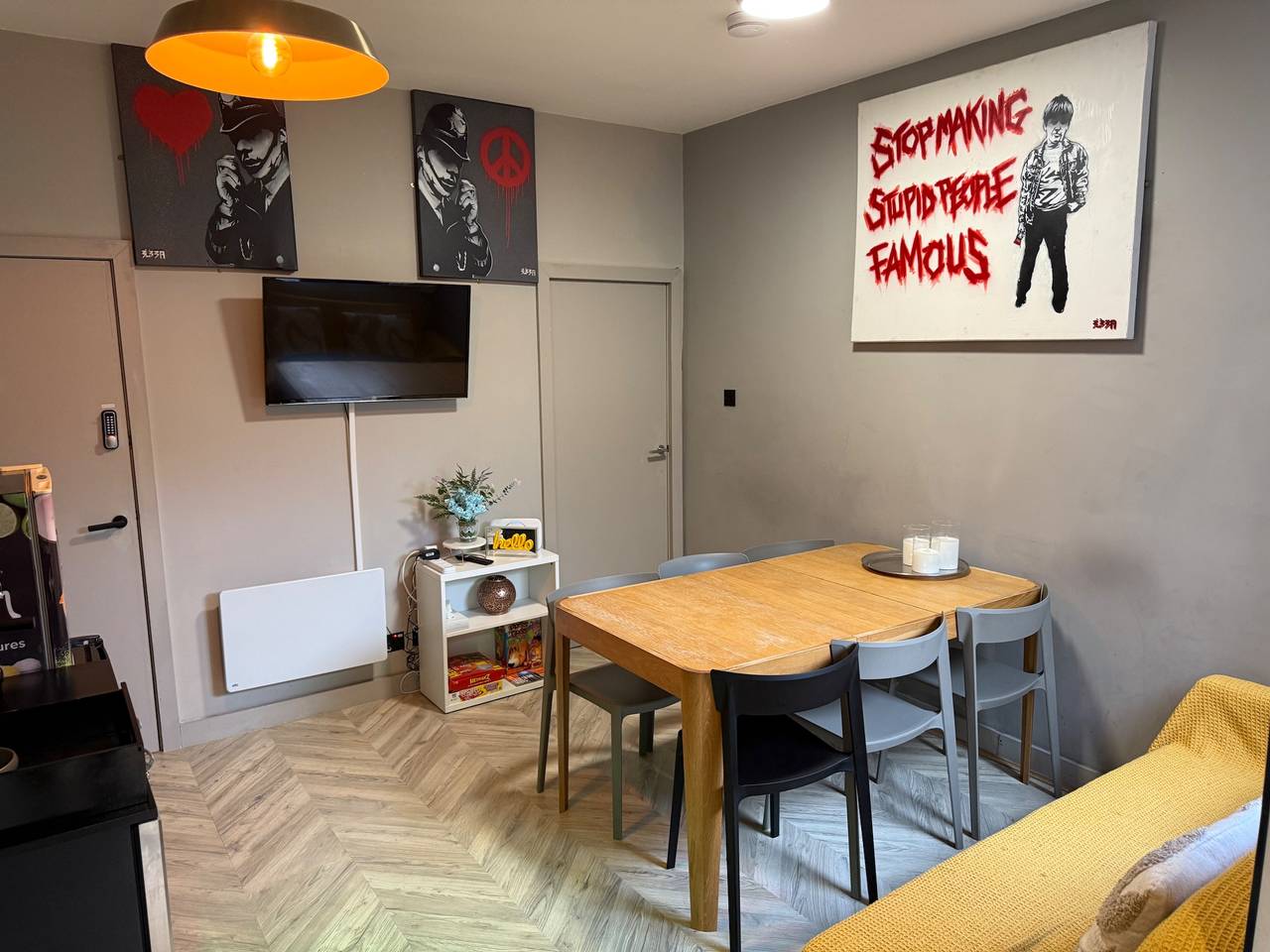 Sheffield Spacious 4 Bedroom House-all en-suites in Sheffield, South Yorkshire
