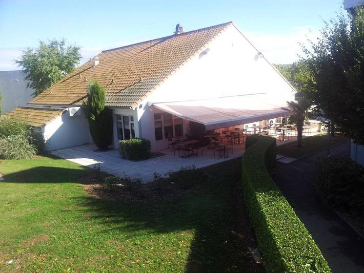 Hôtel pour 2 personnes, avec jardin dans Aéroport Lyon Saint-Exupéry - 4