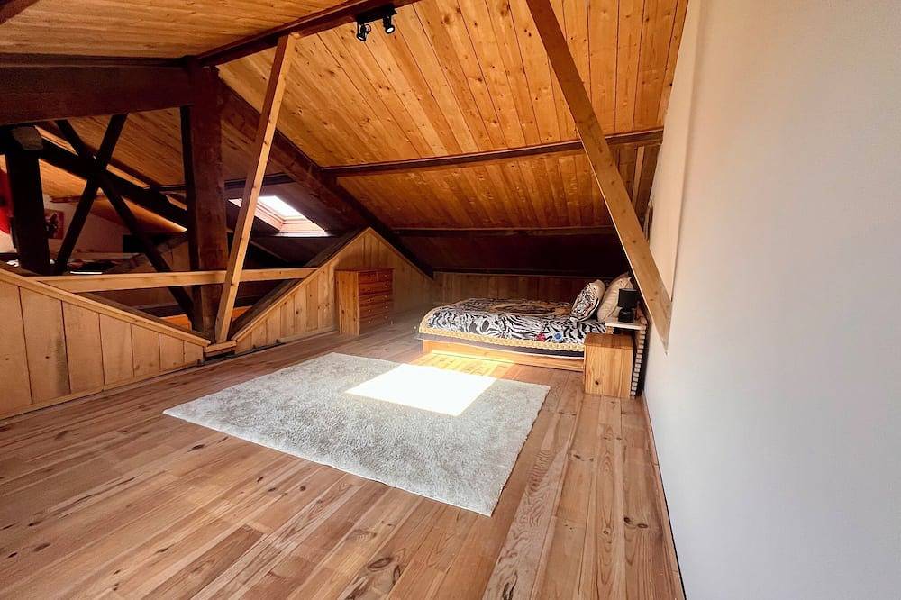 Ganze Wohnung, Loft Design in Barjols, Brignoles Region