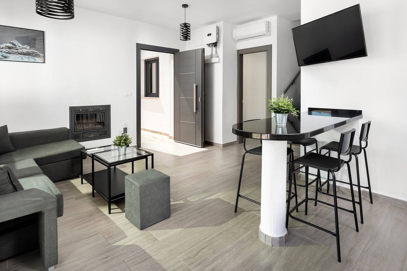 Maison de vacances 'La Fuente' avec piscine privée, Wi-Fi et climatisation in Mondrón, Periana