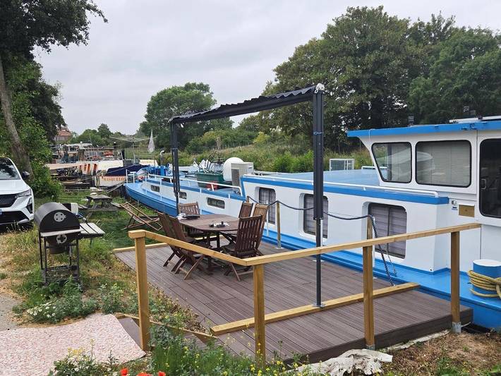 Bateau pour 6 personnes, avec terrasse et vue dans Hauts-de-France - 2