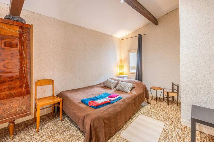 Chambre d’hôte pour 5 personnes, avec jardin et terrasse, animaux acceptés à Montournais