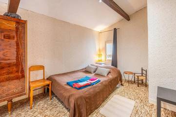 Location de vacances pour 5 personnes, avec jardin et terrasse, animaux acceptés à Montournais