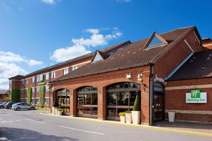 Holiday rental for 2 people, with Hot tub and Garden as well as Pool and Sauna in Norwich