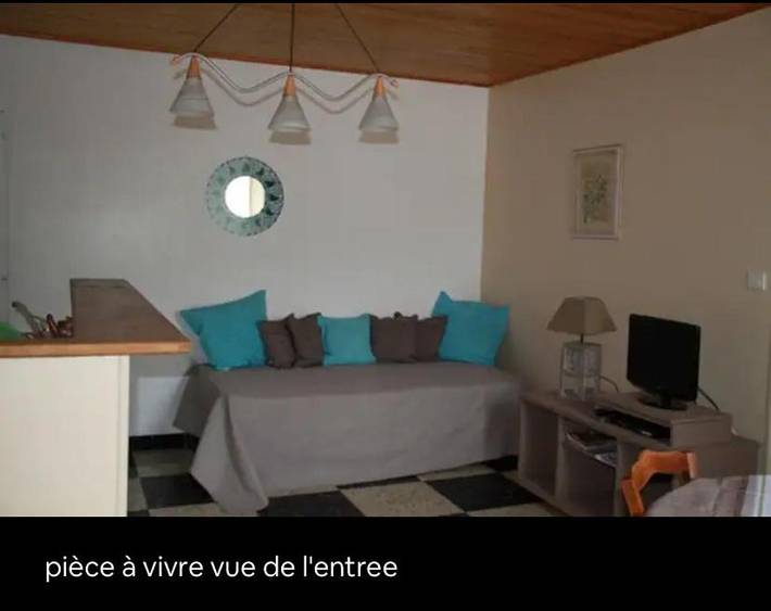 Gîte pour 4 personnes, avec terrasse à Robiac-Rochessadoule - 4