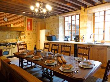 Maison De Vacances pour 13 Personnes dans Hérisson, Région de Montluçon, Photo 4
