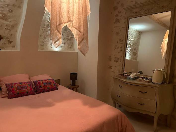 Location de vacances pour 2 personnes, avec jardin et terrasse ainsi que vue et piscine à Manosque - 3