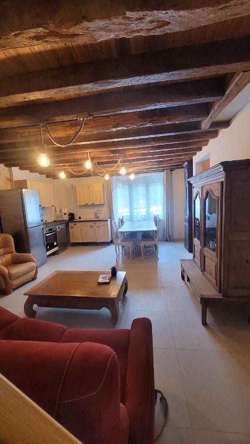 Location de vacances pour 8 personnes, avec vue et jardin à Guérard (Seine-et-Marne) - 4