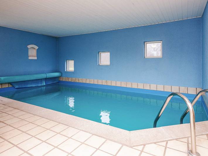 Ferienhaus für 12 Personen, mit Pool und Garten, mit Haustier in Jegum