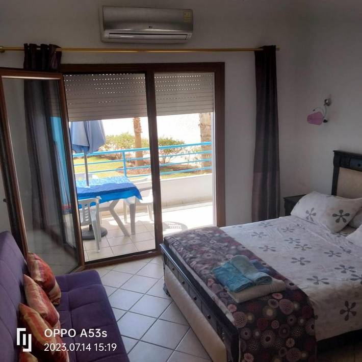 Appartement de vacances pour 2 personnes, avec balcon ainsi que piscine et vue