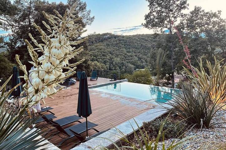 Location de vacances pour 4 personnes à Saint-Jean-du-Pin