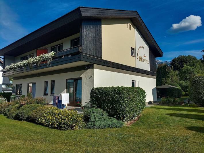 Ferienwohnung für 2 Personen, mit Terrasse und Garten sowie Sauna am Faaker See