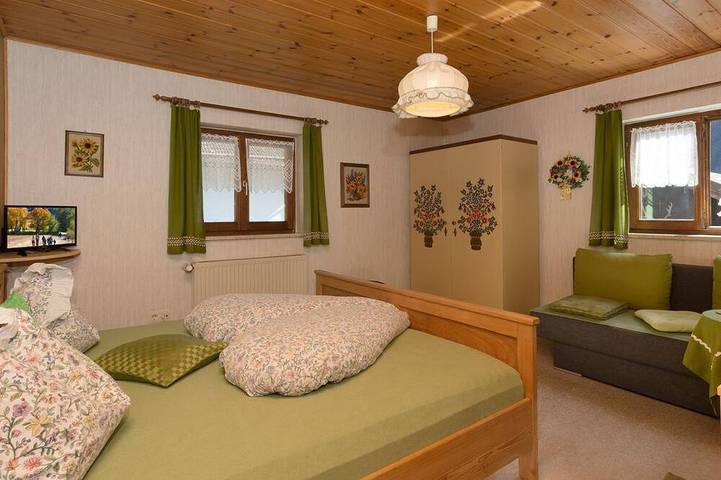 Ferienwohnung für 2 Personen, mit Balkon in Ettal - 3