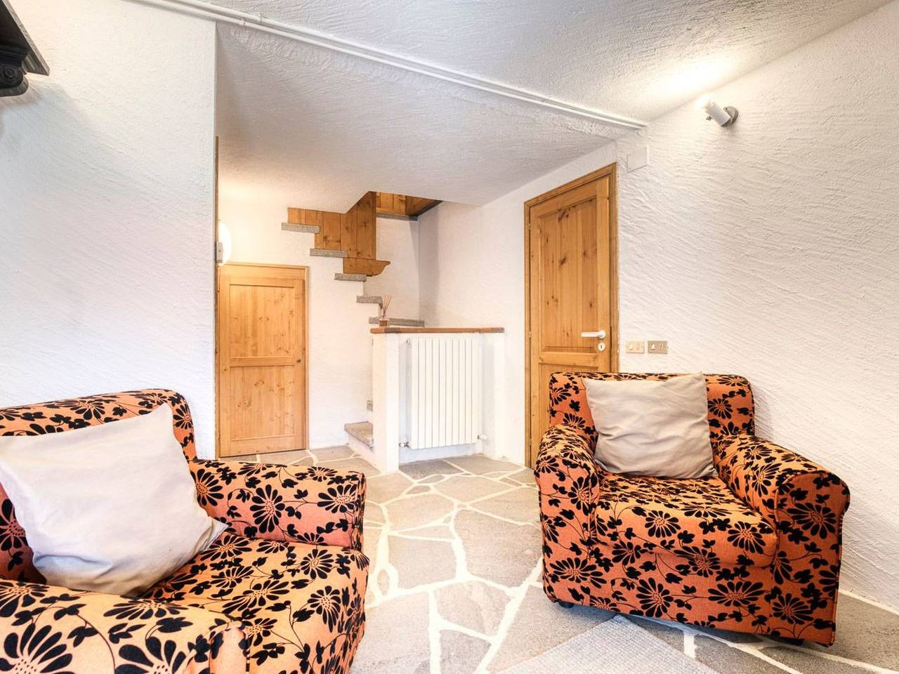 Ganze Wohnung, Chalet Borgo Walser Testa 9 in Macugnaga, Walliser Alpen