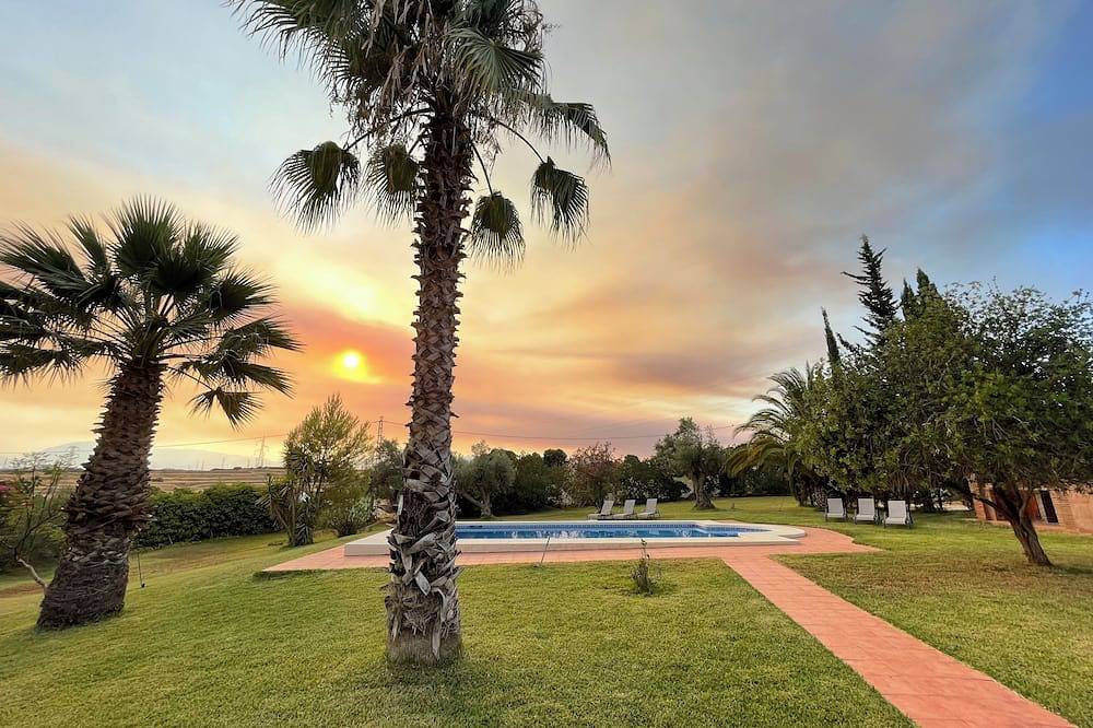 3 Schlafzimmer Villa mit privatem Pool und großem ruhigen Garten in Alhaurín el Grande, Málaga Provinz