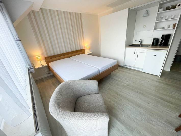 Ferienwohnung für 2 Personen, mit Balkon in Büsum - 2