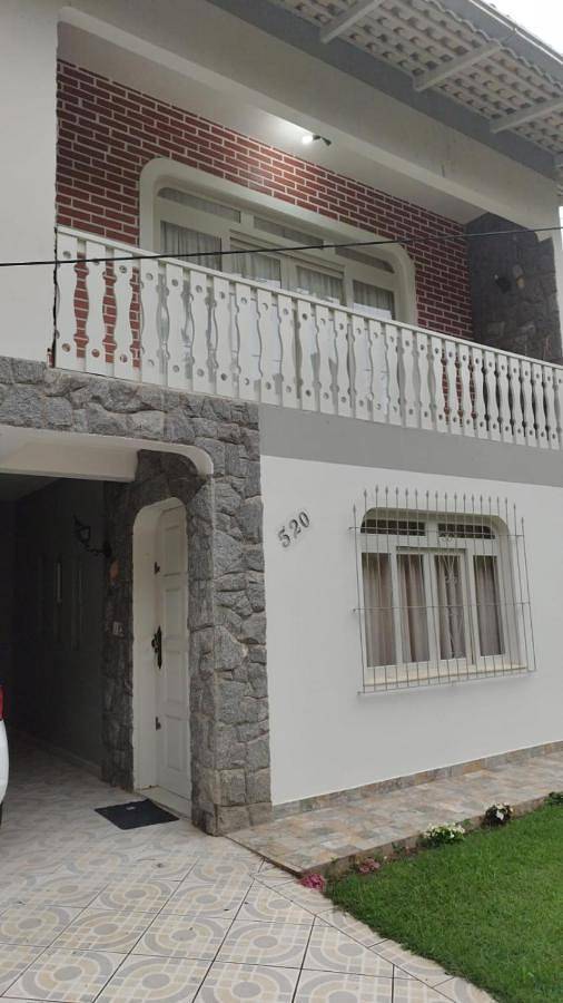 Casas e apartamentos de temporada para 6 pessoas, com balcão e vista em Blumenau