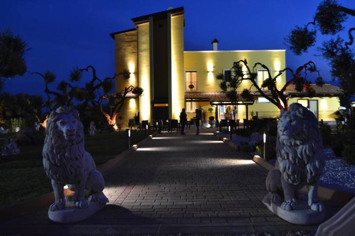 B&b per 4 persone, con Balcone e Terrazza nonché Giardino e Panorama a Ginosa